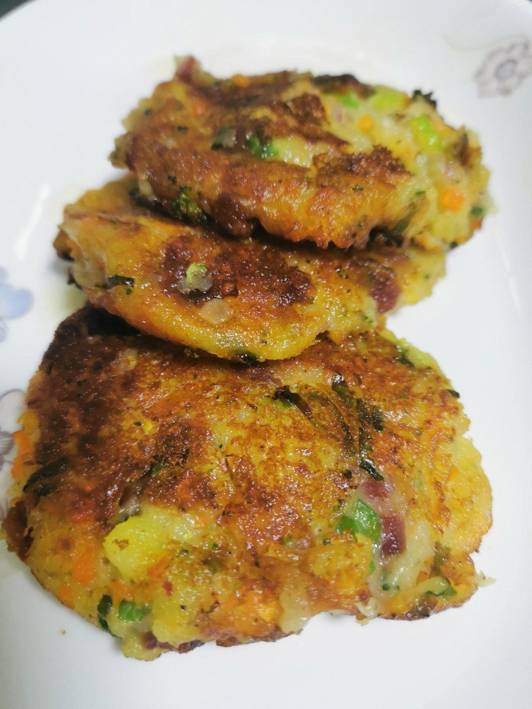 不加一滴水，外酥里嫩的香煎土豆饼❗️