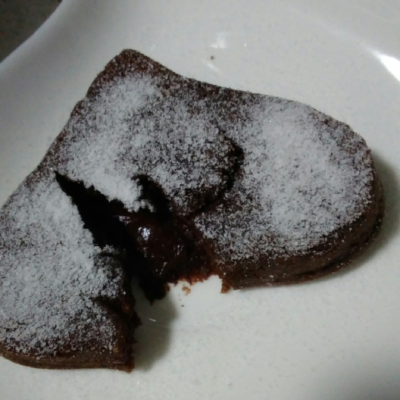 巧克力熔岩蛋糕(全图文超简单)