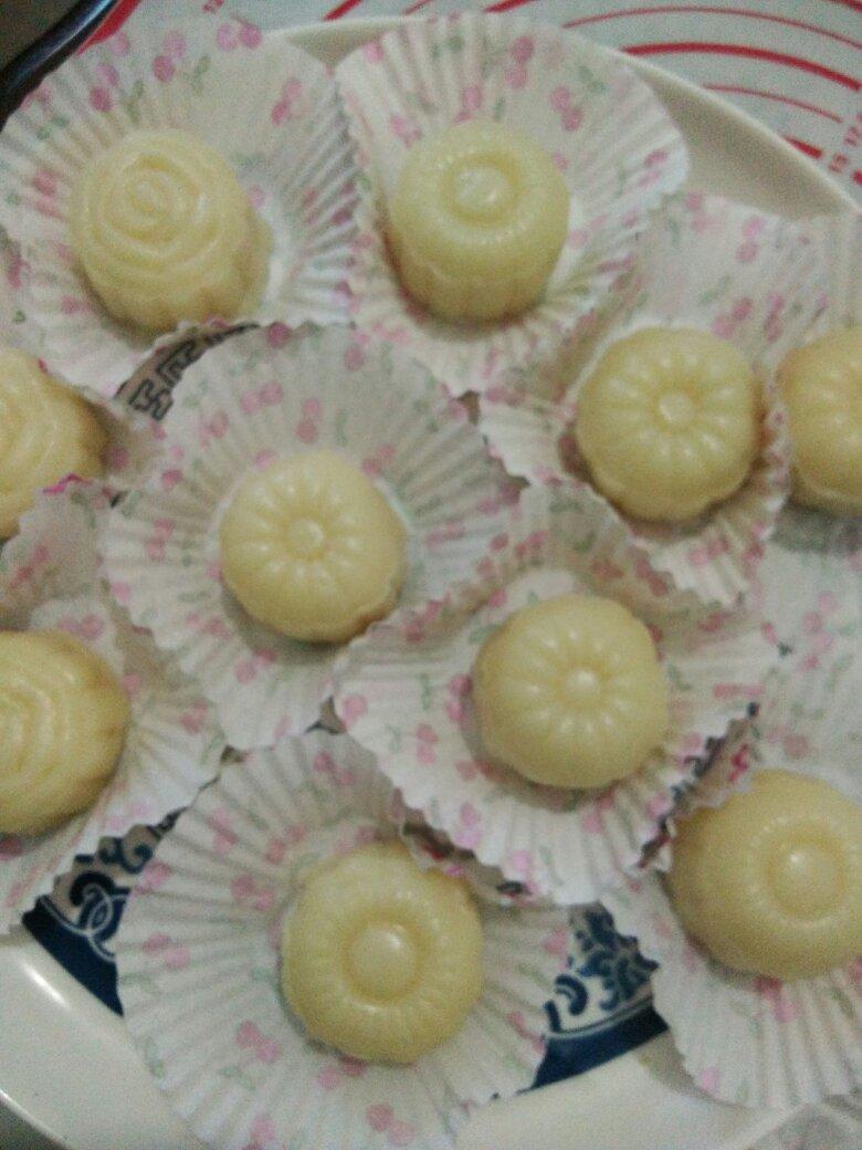 《Tinrry下午茶》冰皮月饼（奶黄馅）