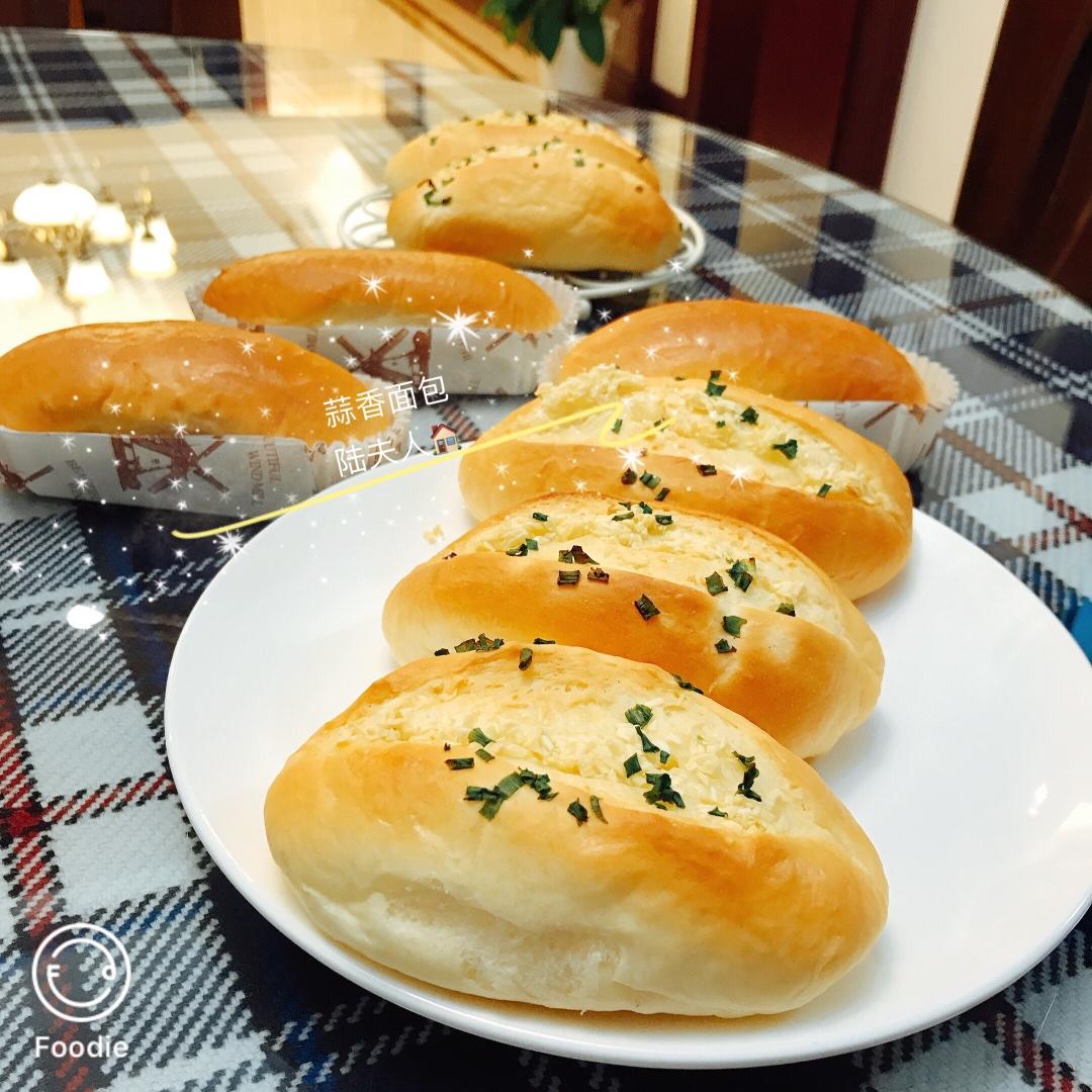 蒜香面包