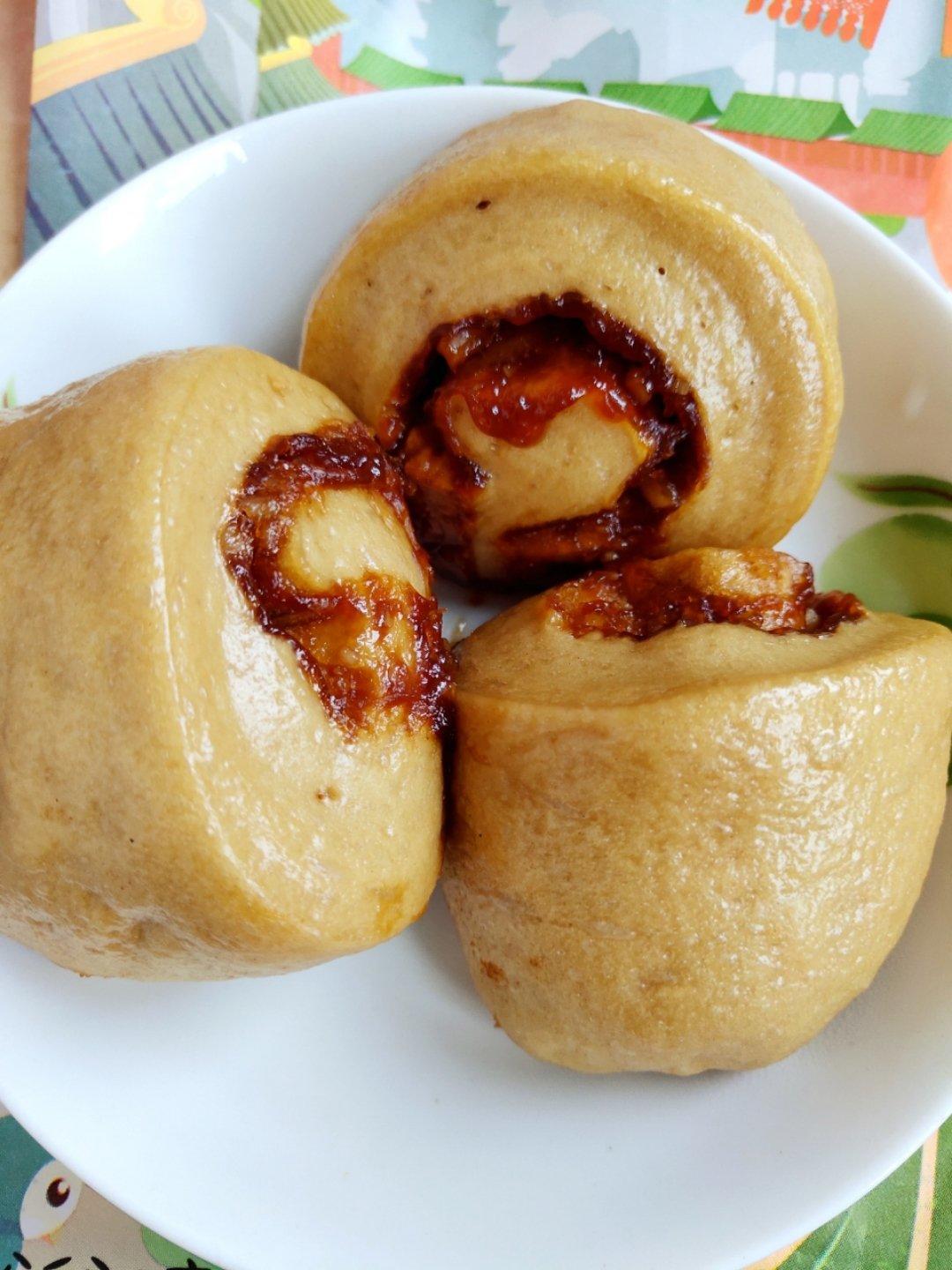 女王107做的红糖馒头.红糖糕