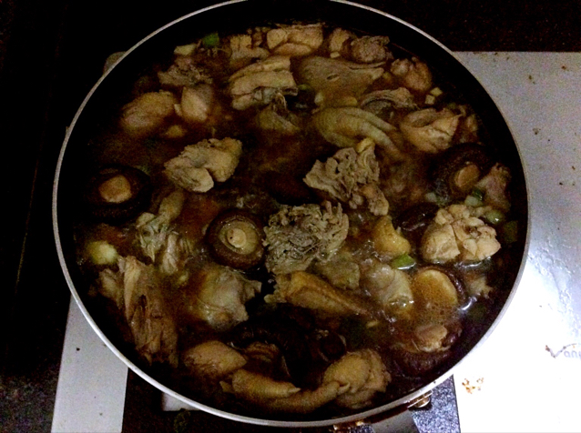 小鸡蘑菇炖粉条