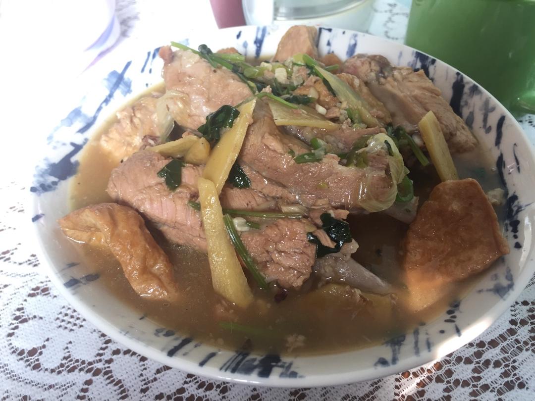 豆腐泡炖排骨