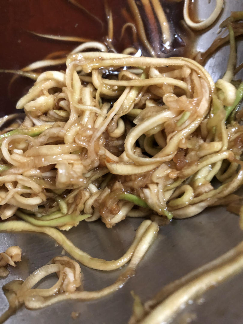 一定要试试的清新爽口凉拌西葫芦