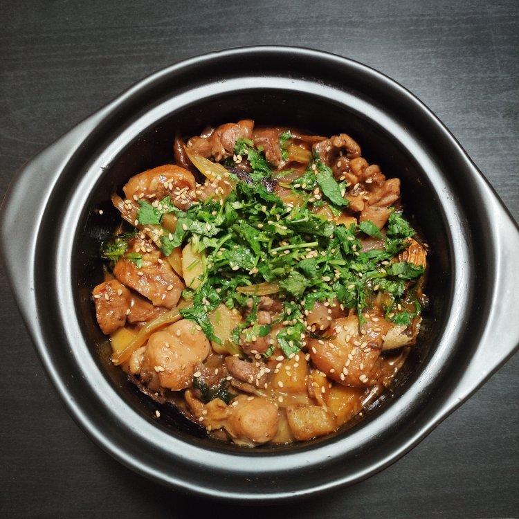 比店里好吃的重庆鸡公煲！