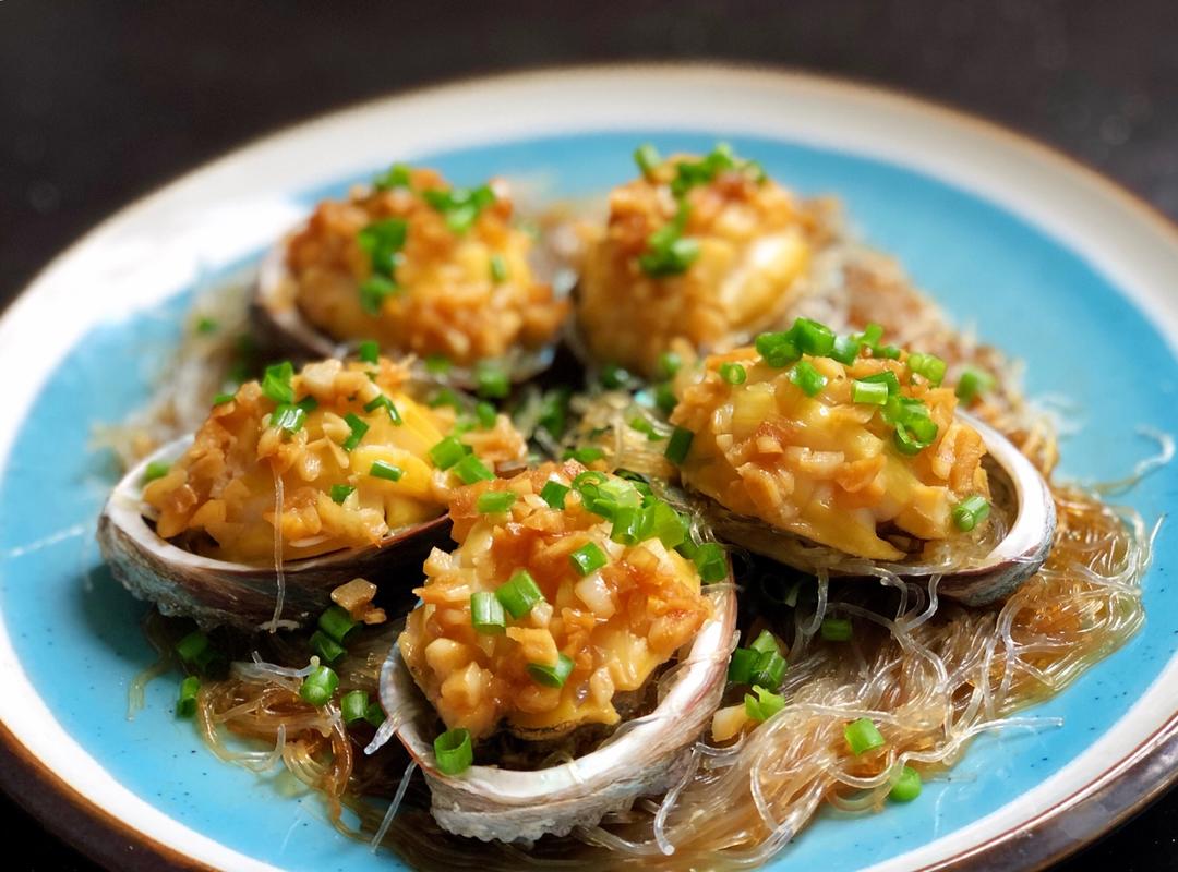 张姐-蒜蓉粉丝蒸鲍鱼