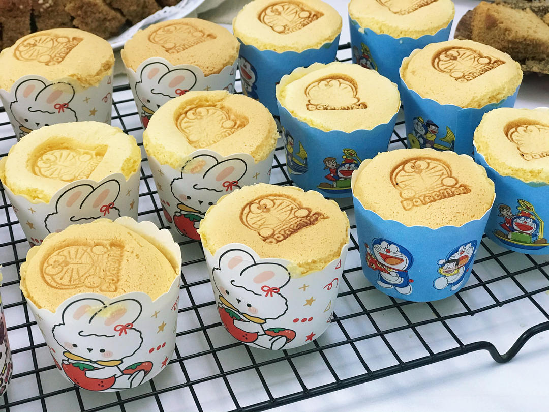 相比较于戚风蛋糕，糯米蛋糕！它就是独特的存在~