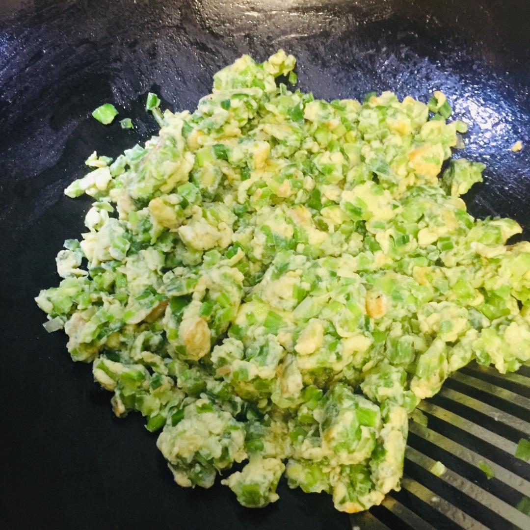 快手蛋炒青龙菜