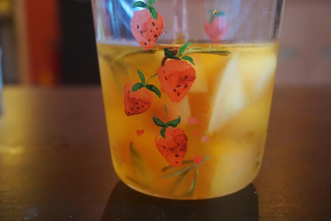 小叶子穿花裤的日常