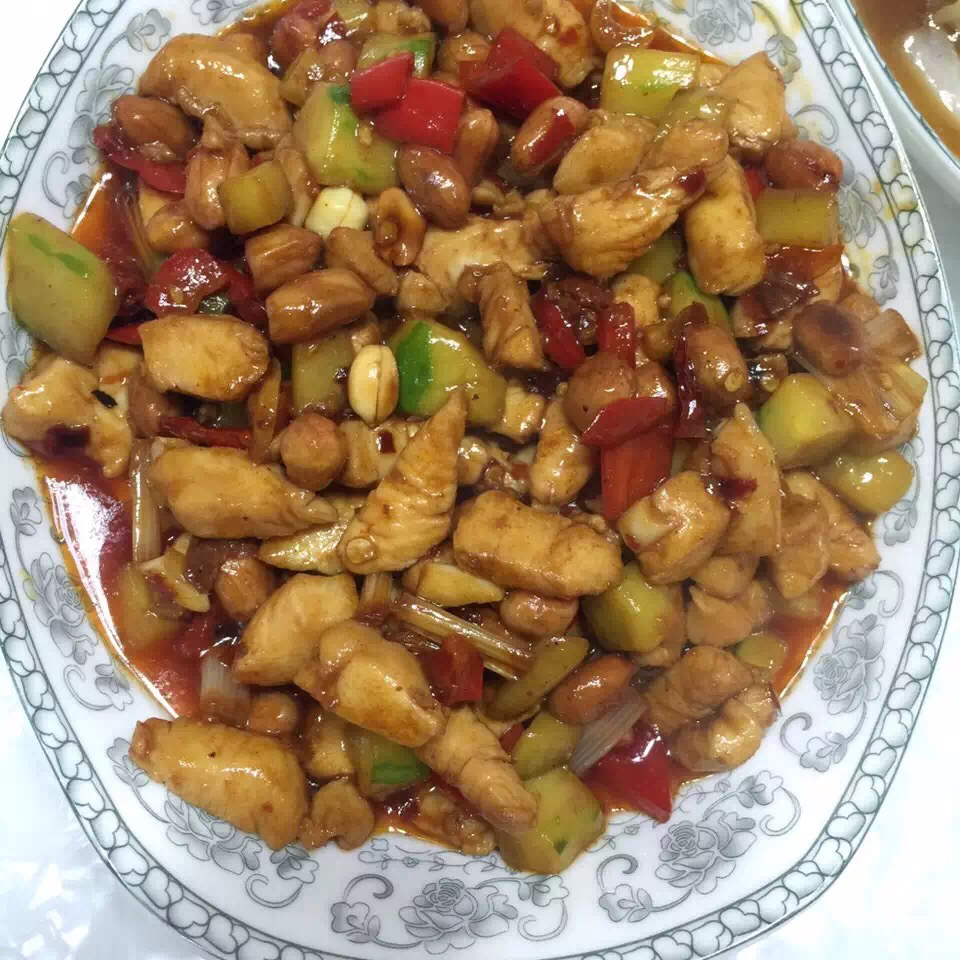 宫爆鸡丁