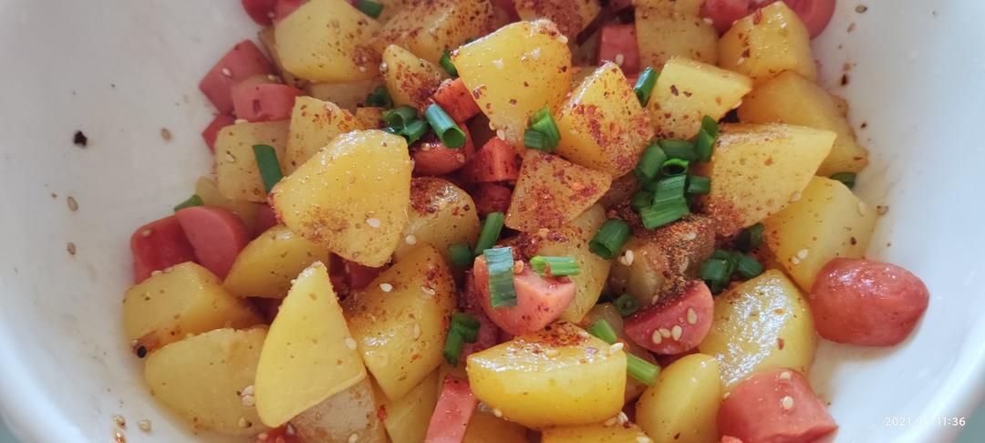 孜然火腿土豆丁