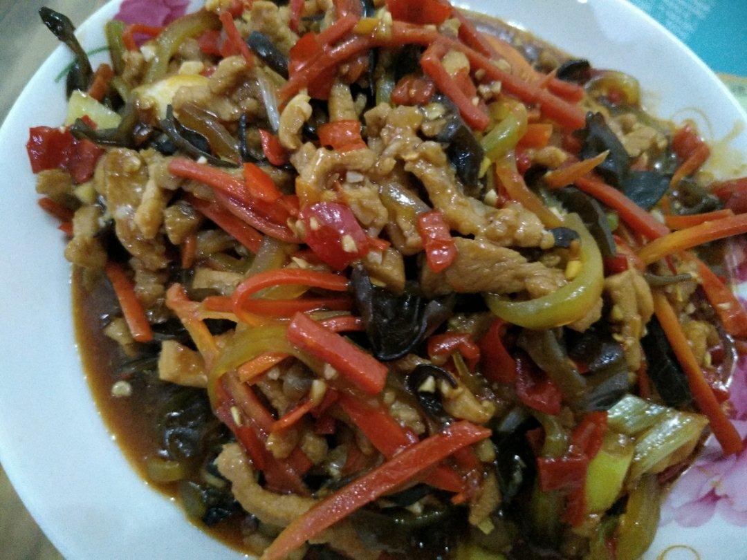 厨师长教你：“鱼香肉丝”的老式做法，味道很赞先收藏了