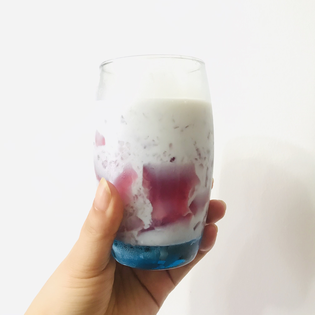 夏日特饮—5款可以吸的水果冻撞奶，白凉粉的N种可能