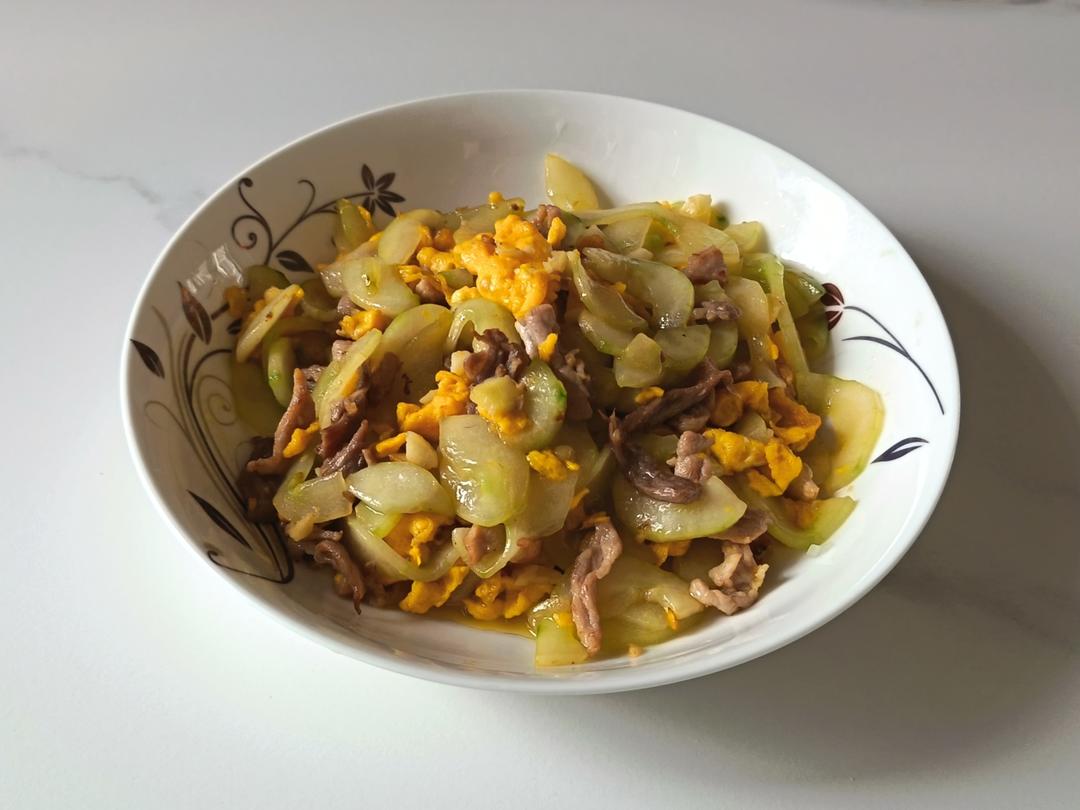 青瓜木耳炒鸡蛋