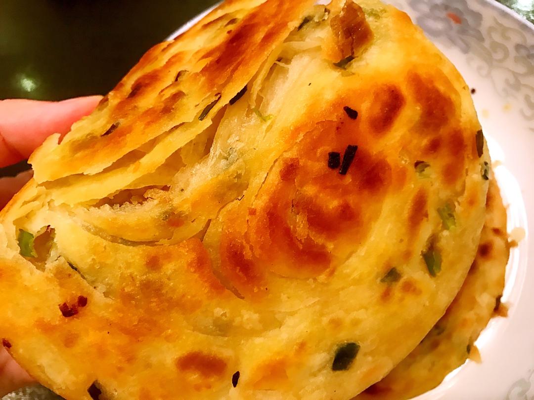 葱油饼（附外酥里嫩的技巧）