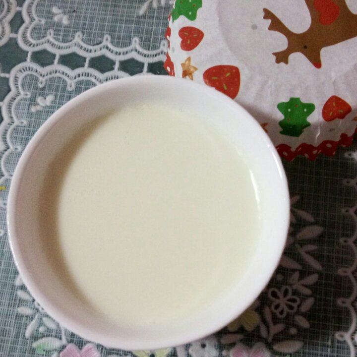 淡奶油"老嫩冻"布丁--消耗淡奶油（不需要烤箱哦=皿=）