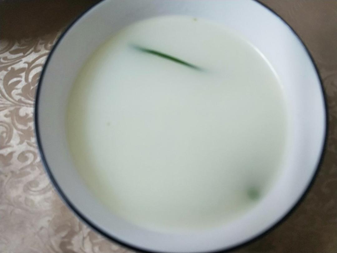 滋补牛肝菌鱼头汤