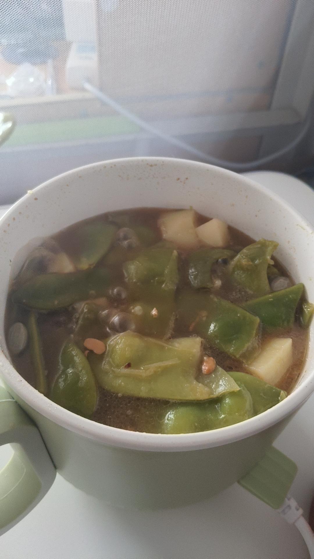土豆炖豆角