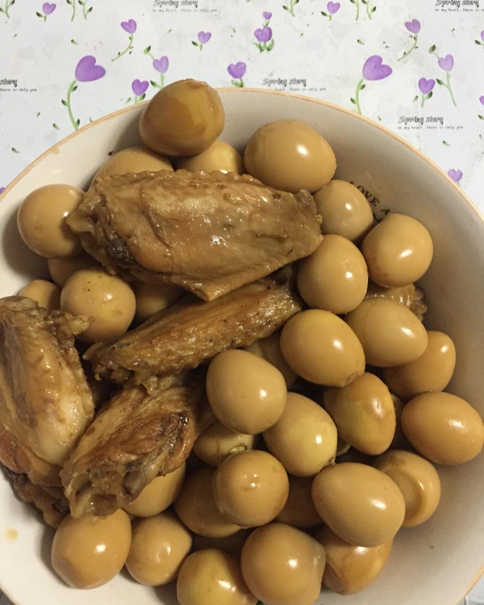乡巴佬卤鹌鹑蛋