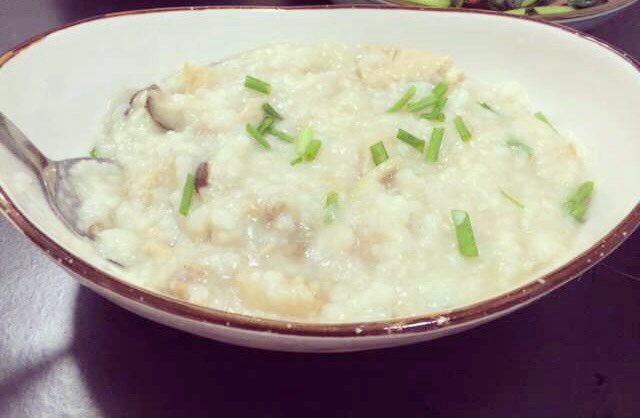 香菇滑鸡粥