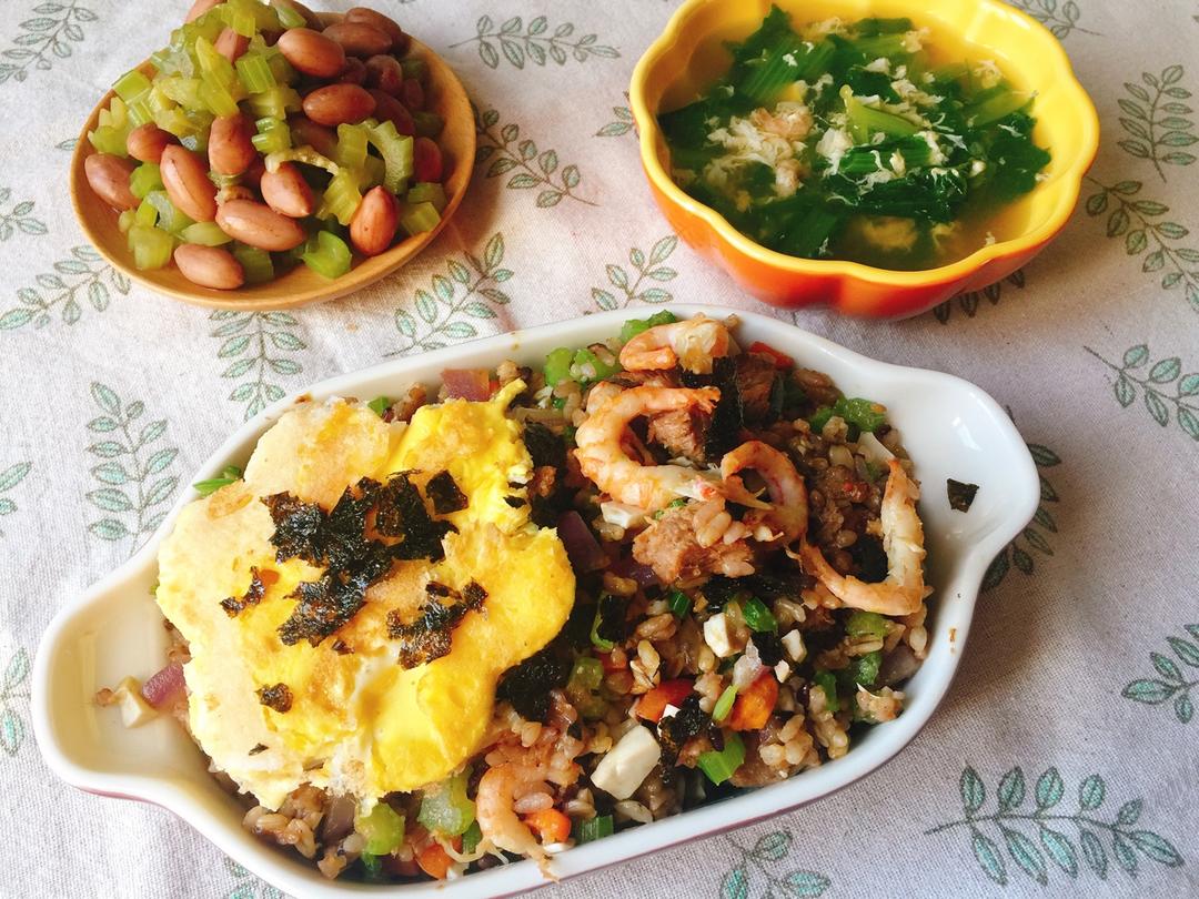 每天，叫醒我的是早餐