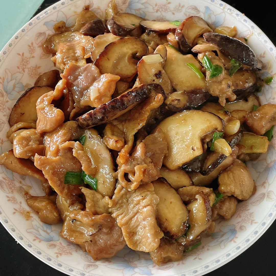 香菇炒肉