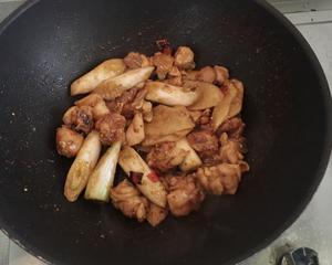 姜葱炒鸡的做法 步骤8