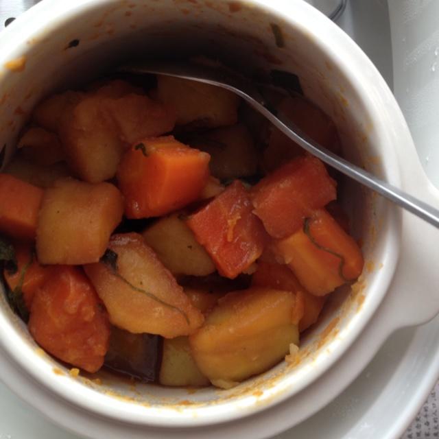 「暗黑料理」萝卜炖土豆