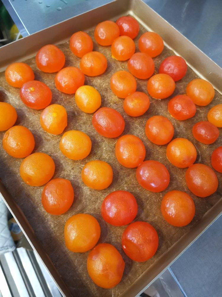 真空包装成品咸鸭蛋黄预处理