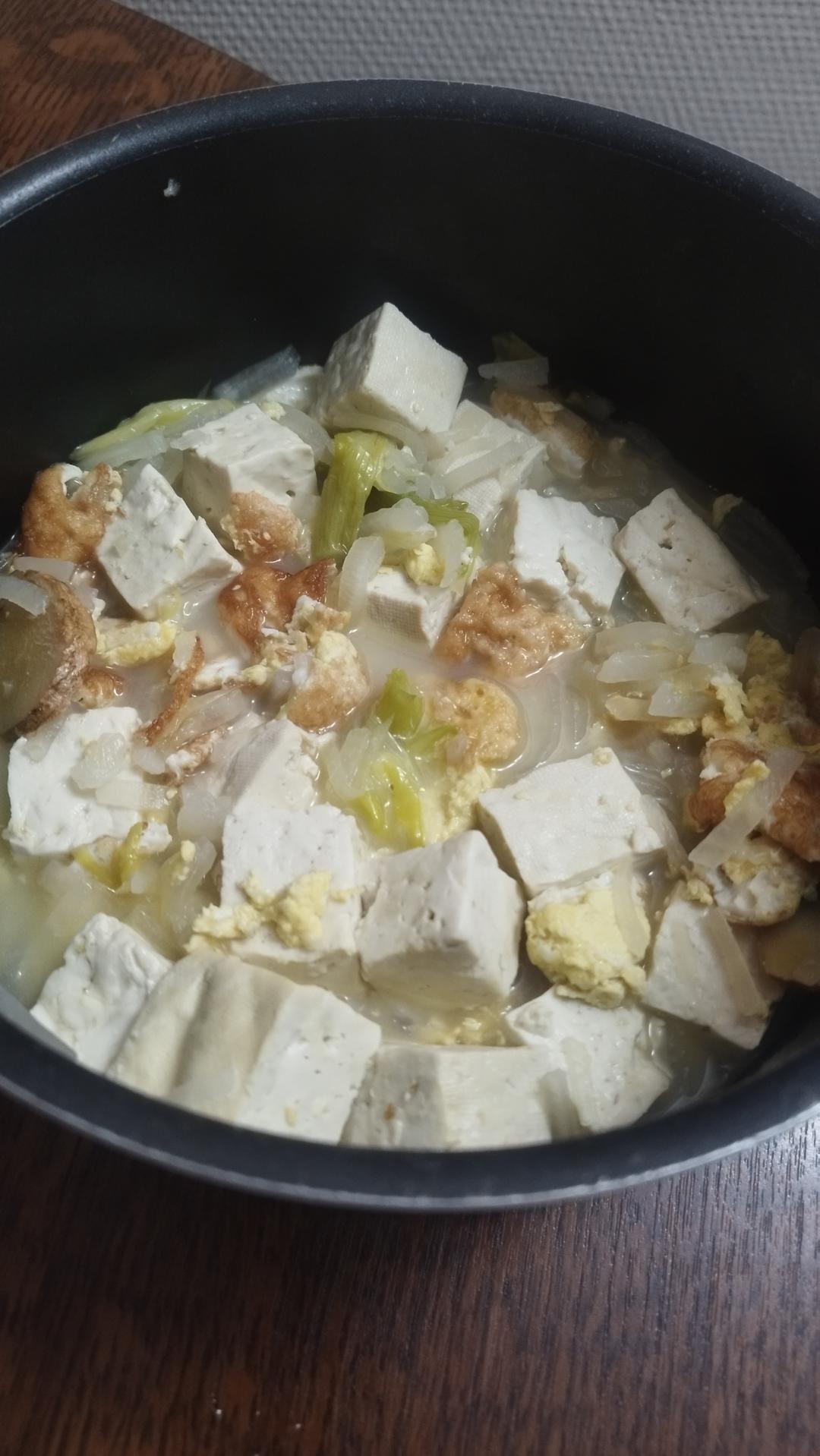 萝卜鸡蛋豆腐汤