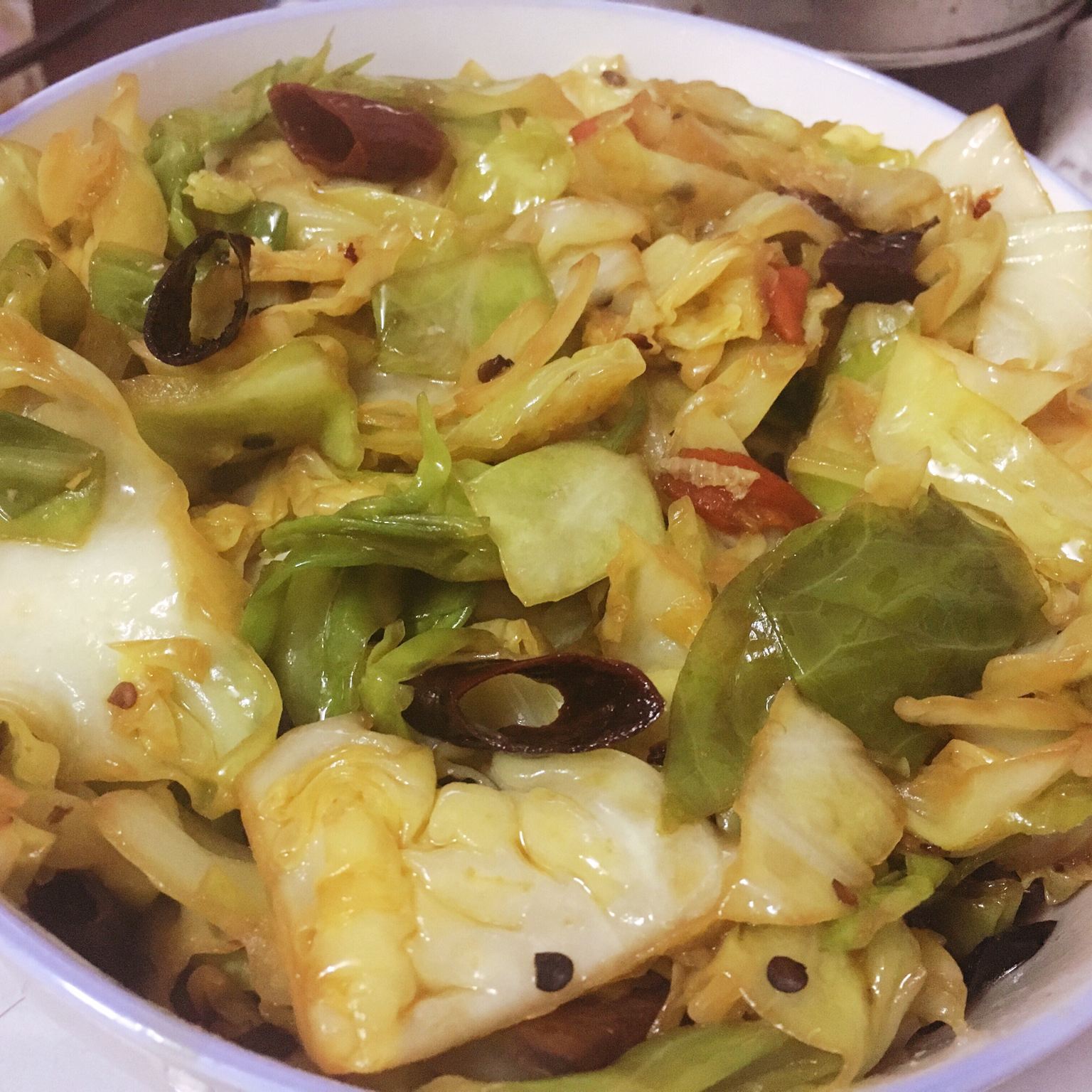 阿婆手撕包菜