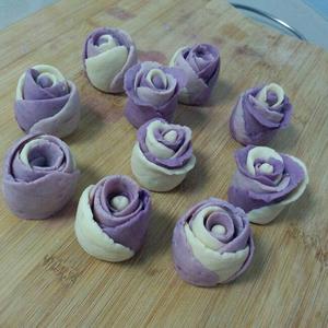 紫薯玫瑰花～卷，香香的的做法 步骤2