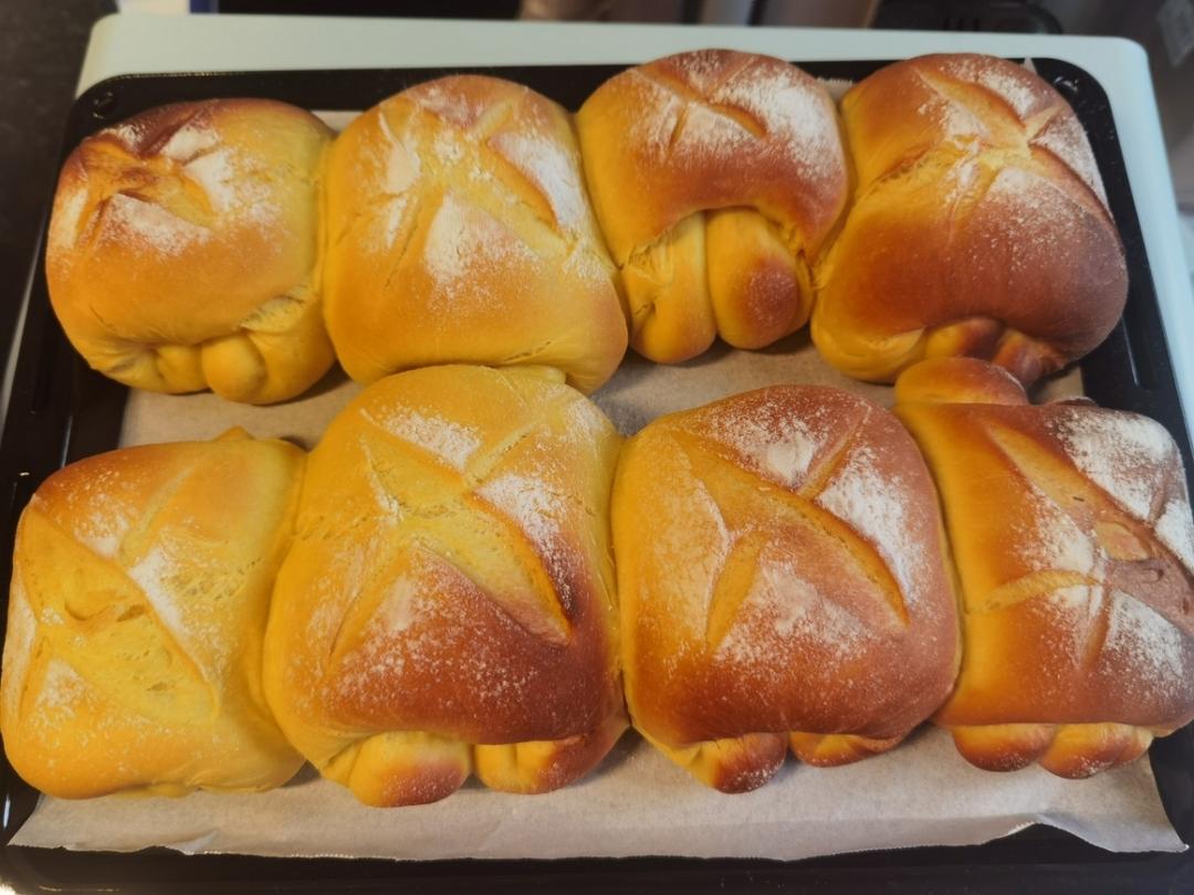 小美版 牛奶面包卷