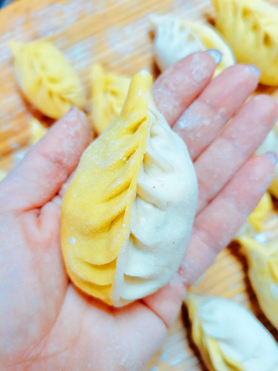 双色柳叶包