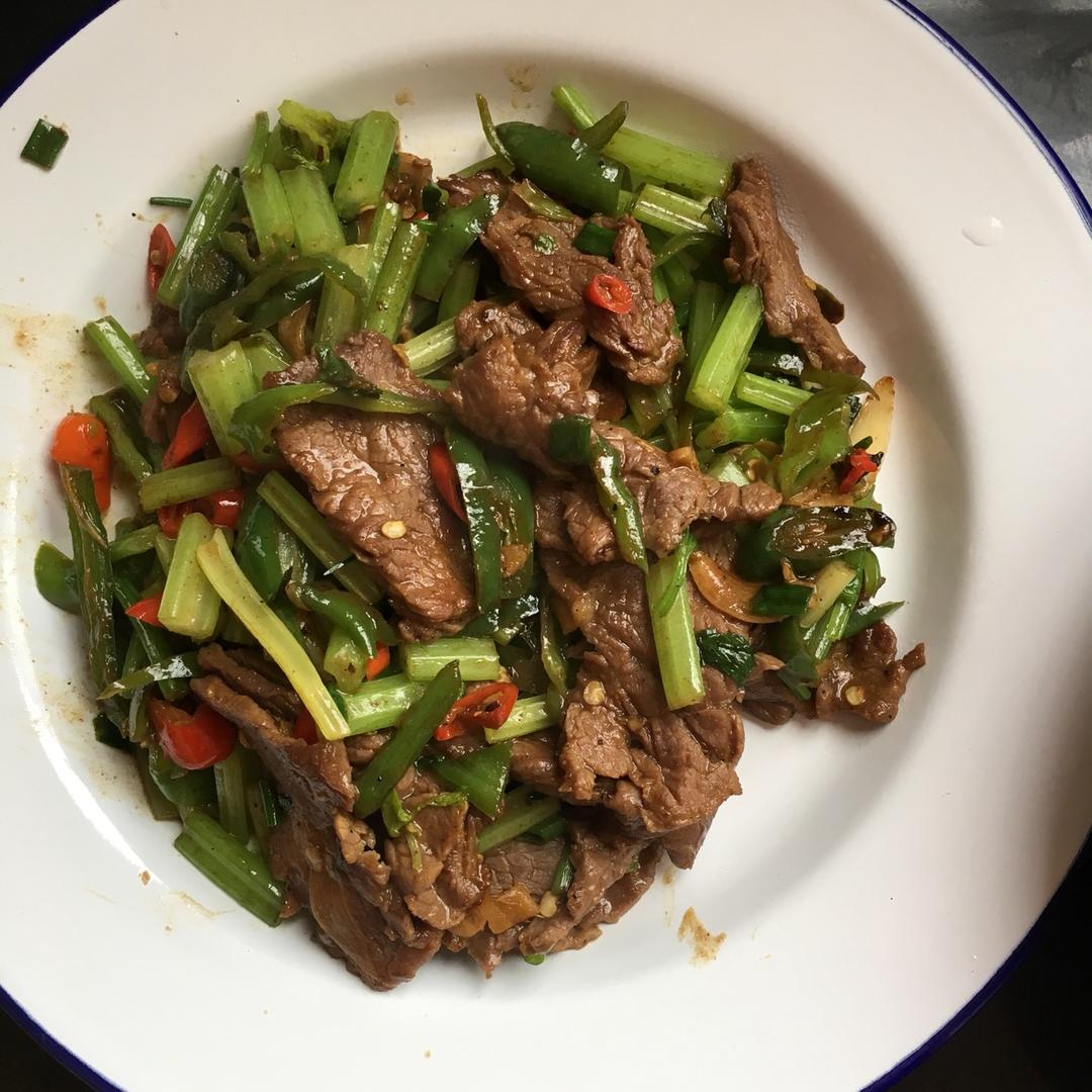 炒牛肉