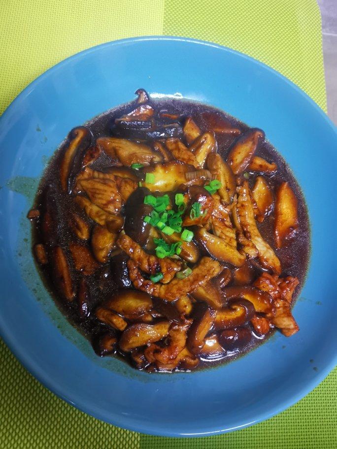 香菇炒肉