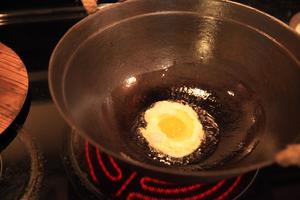 青花椒肉臊荷包蛋的做法 步骤8