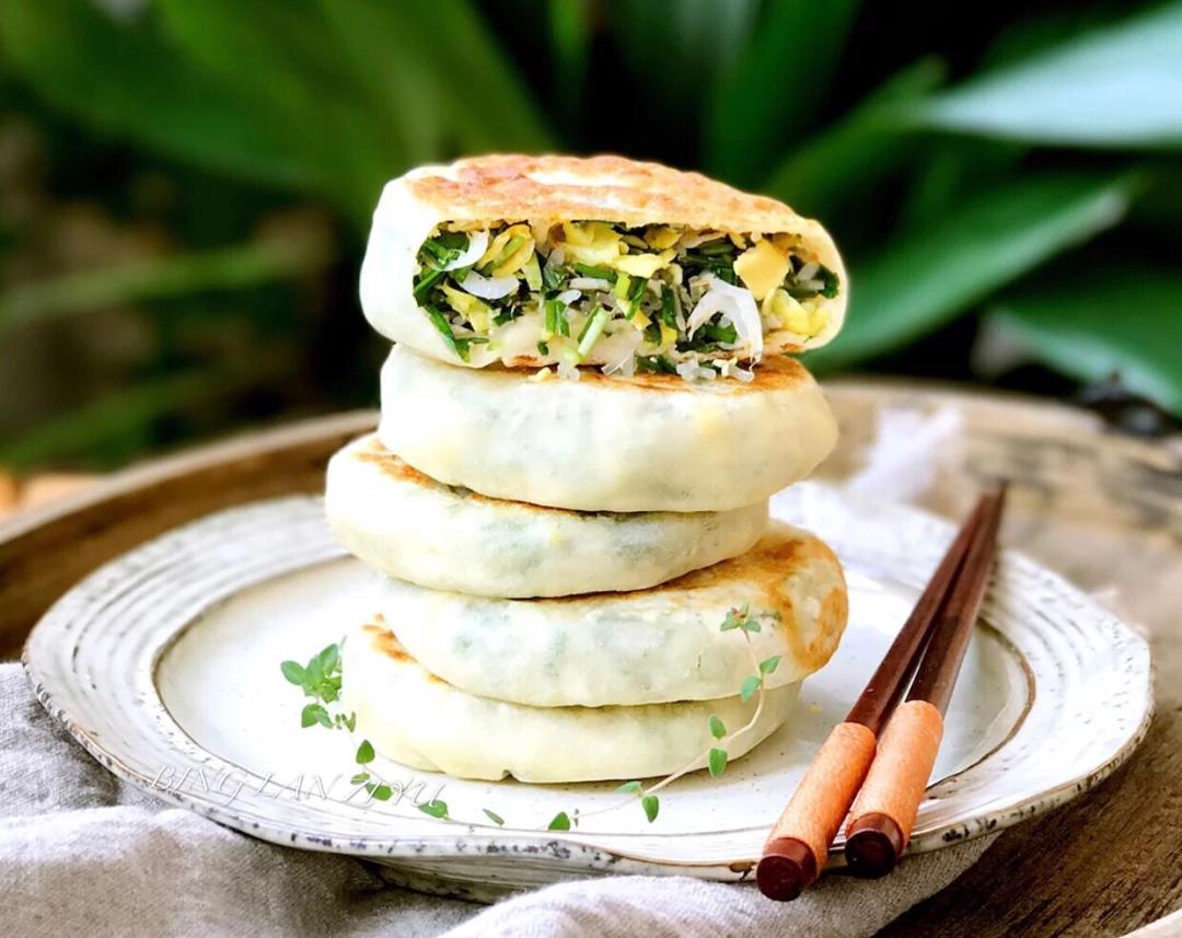 鲜香韭菜鸡蛋馅饼的做法