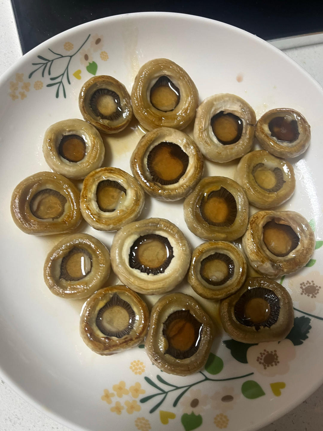 香煎口蘑  鲜的扭起来