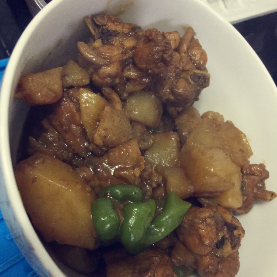土豆炖鸡翅（快手零失败）