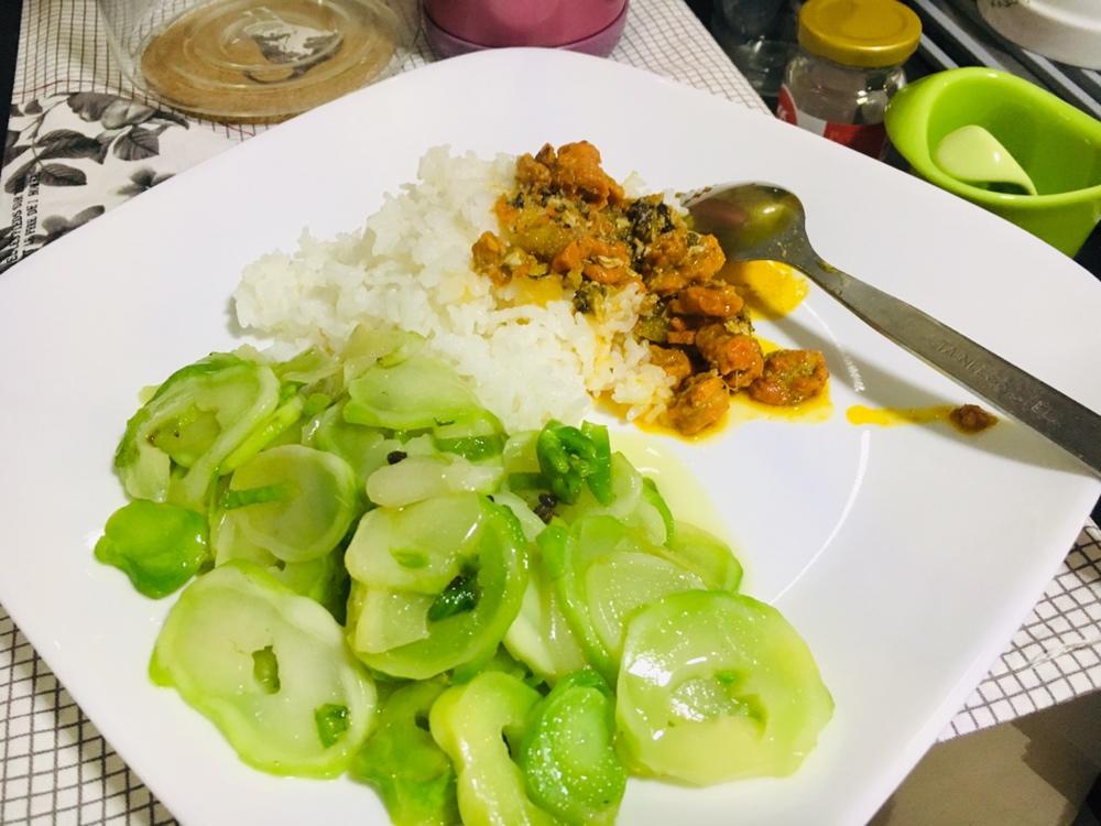 清炒儿菜