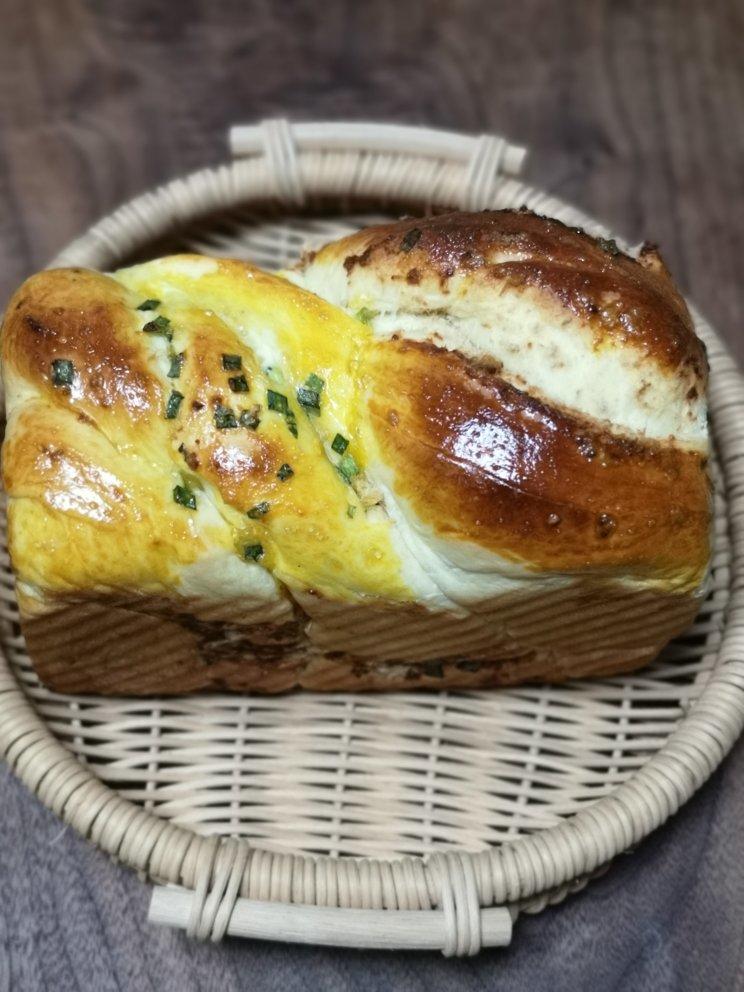 香葱肉松手撕吐司