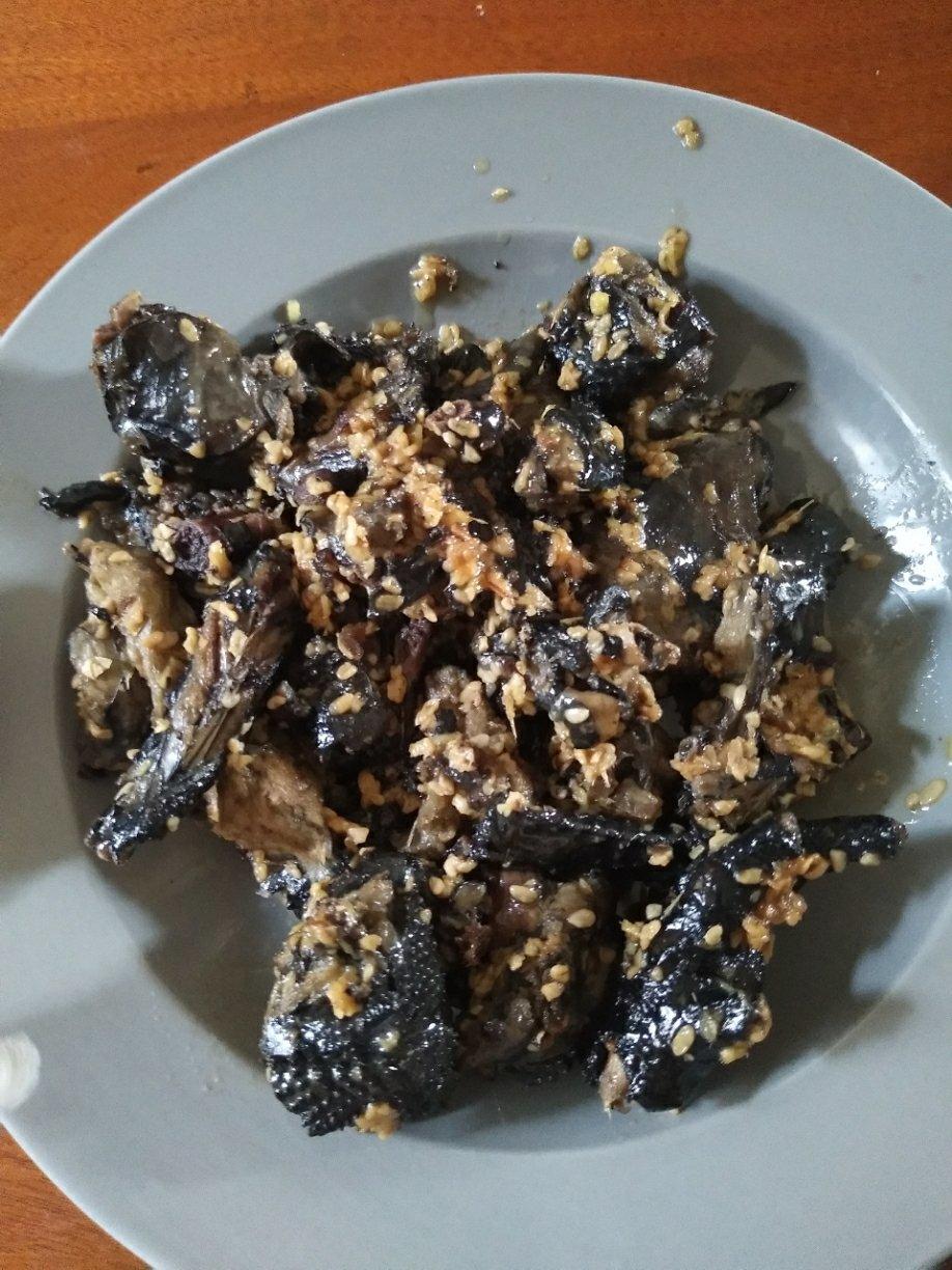 香飘千里之外的姜爆乌鸡，又名麻油鸡，月子鸡