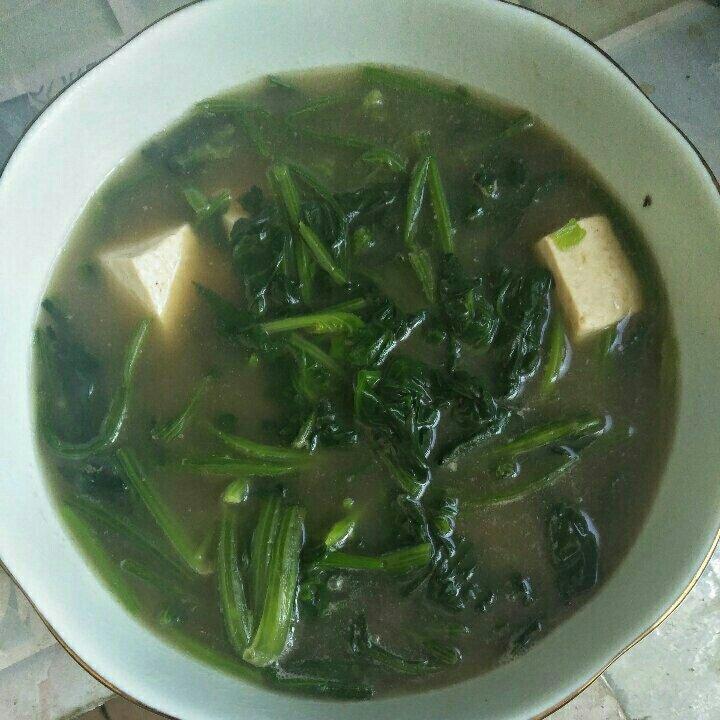 菠菜豆腐汤