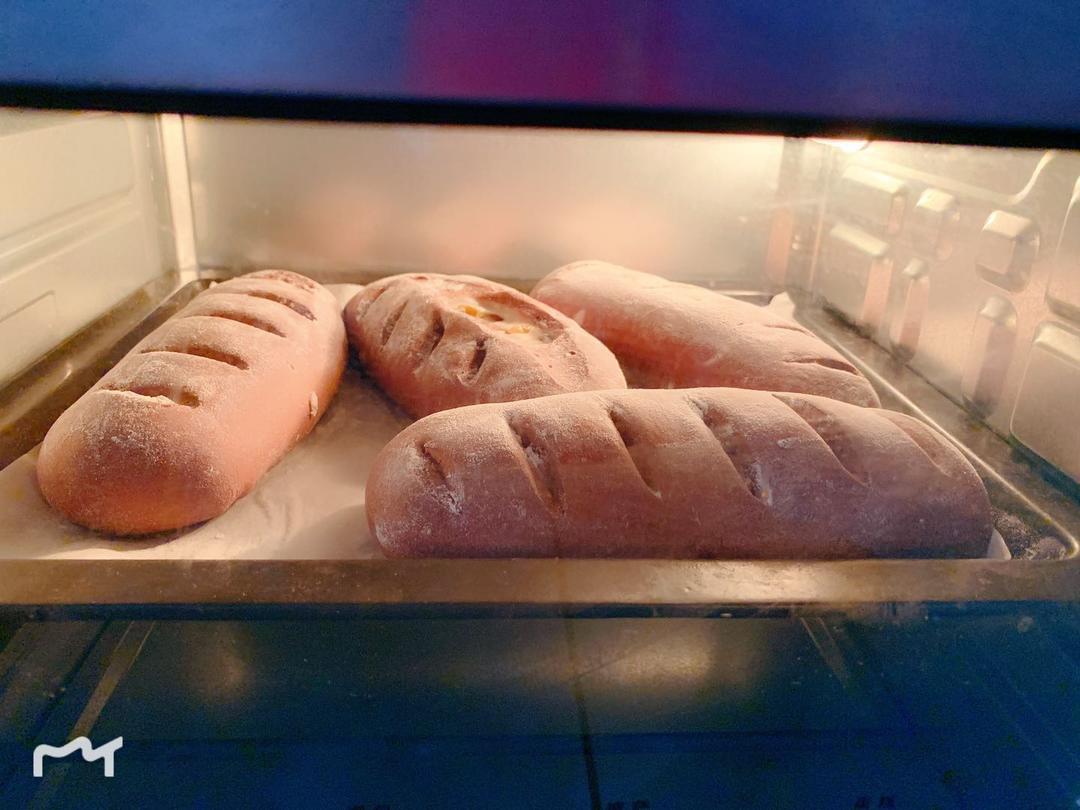 麻薯核桃夹心软欧包