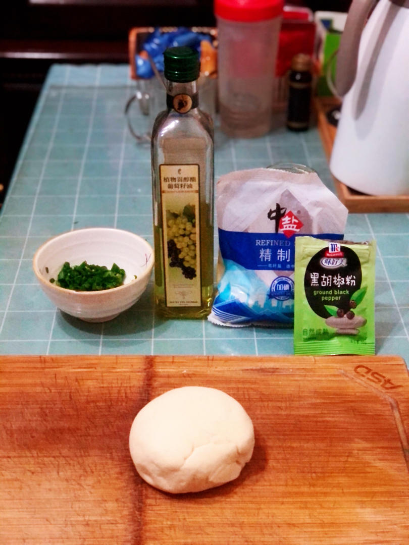 葱油花卷，一根筷子卷出漂亮的造型