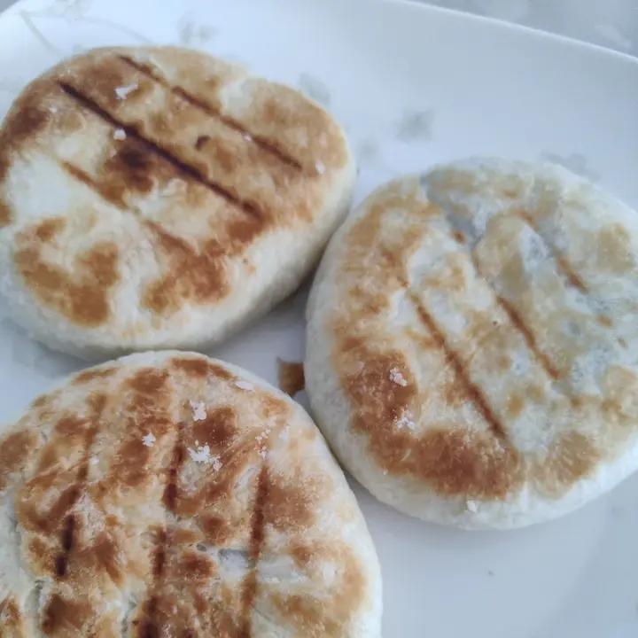 泳式鲜肉榨菜月饼