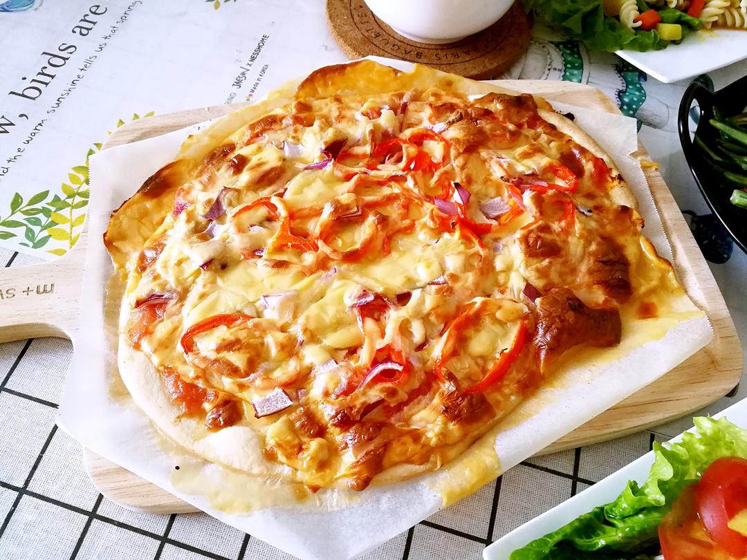 alexisfeng做的薄脆披萨(附五星酒店饼底配方)