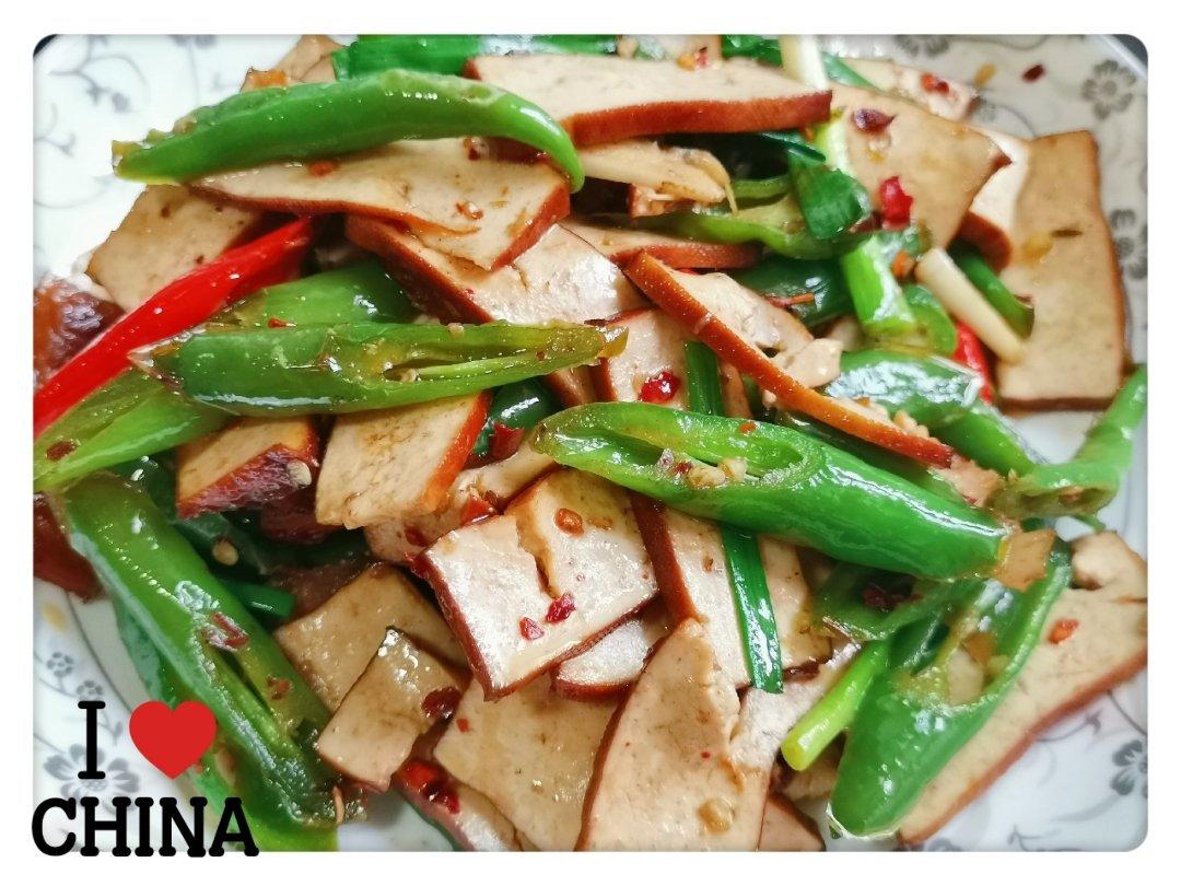 青椒炒豆腐