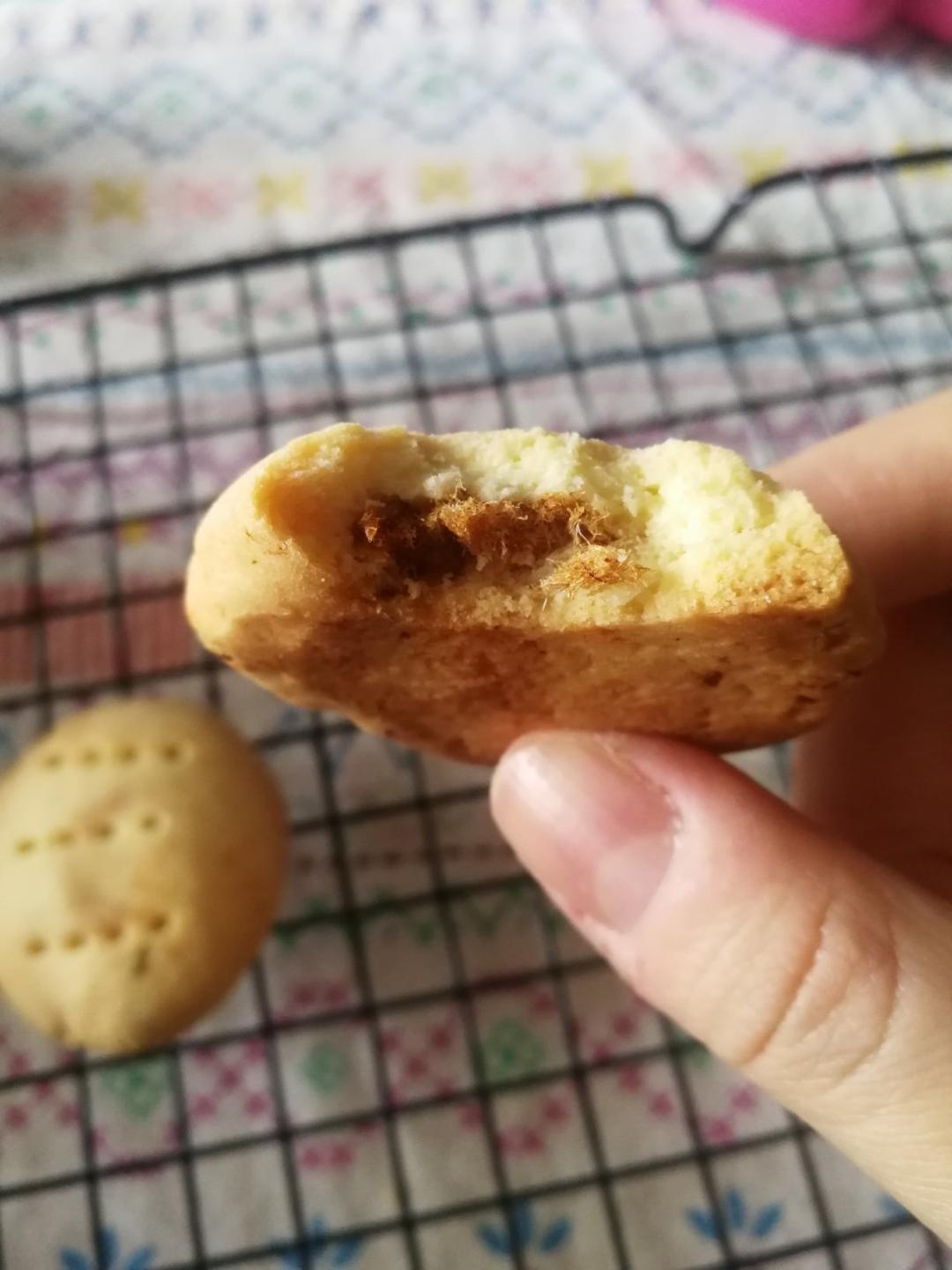 肉松饼干